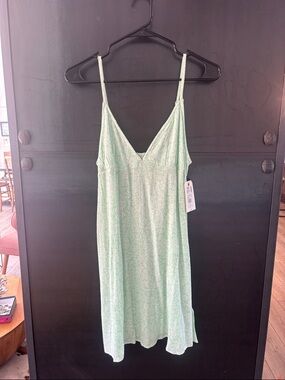 Billabong Mint Green Floral Smocked Neck Dress